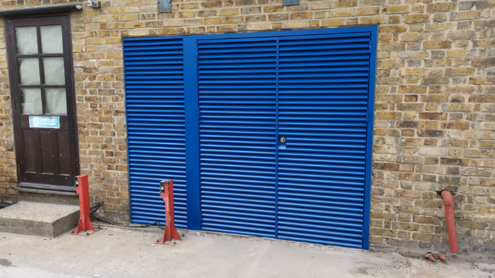 doors for Industrial & Manufacturing buildings and warehouses